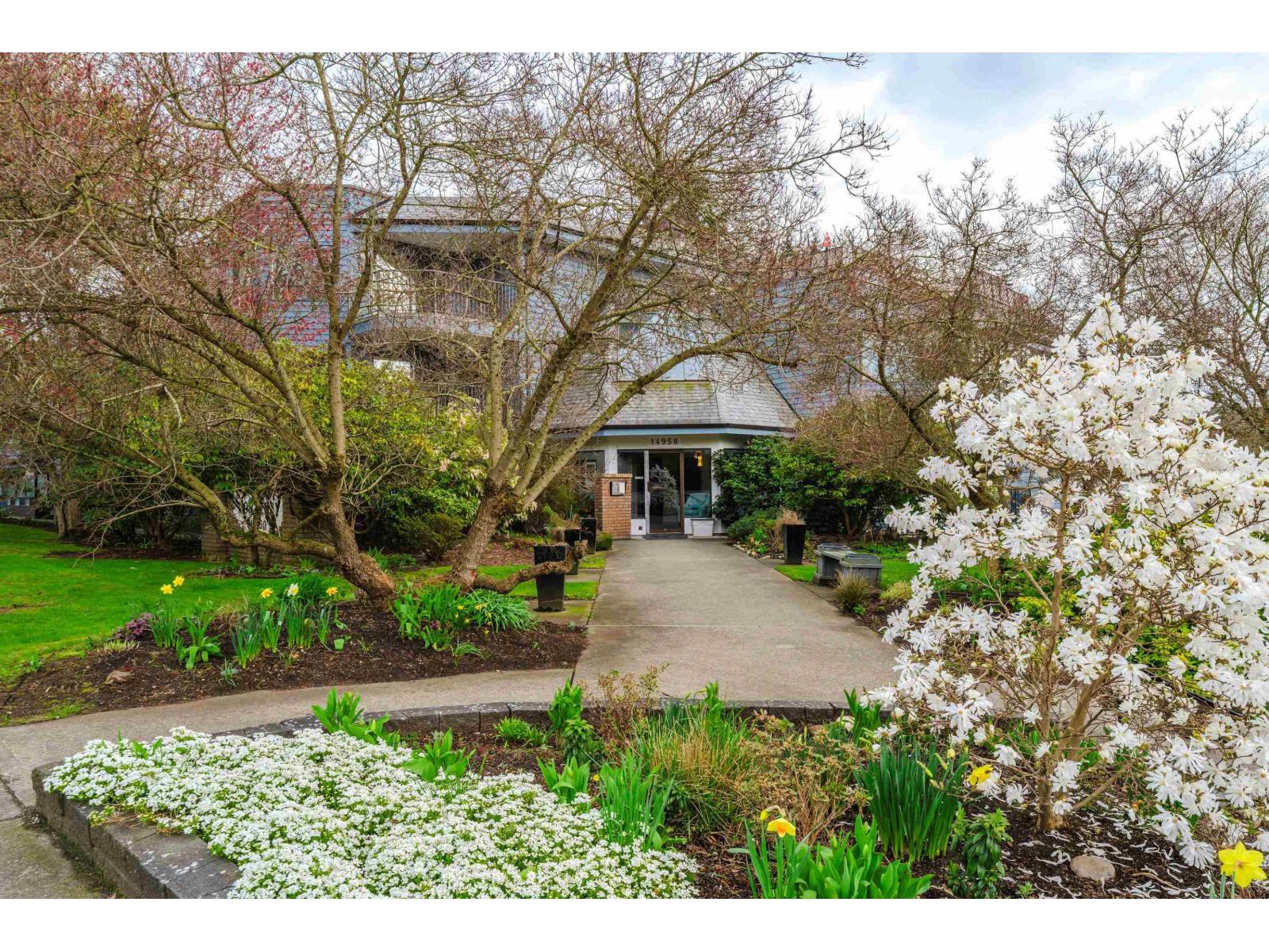 306 14950 Thrift Avenue, White Rock, British Columbia  V4B 2J9 - Photo 2 - R3091872