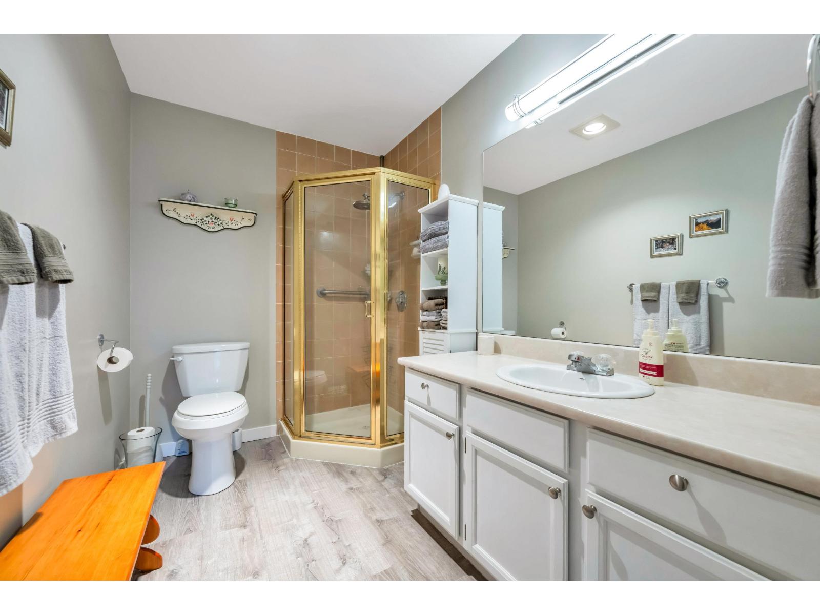 306 14950 Thrift Avenue, White Rock, British Columbia  V4B 2J9 - Photo 23 - R3091872