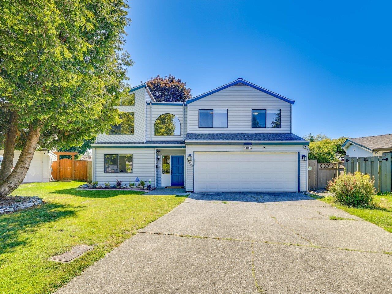 14084 17b Avenue, Surrey, British Columbia  V4A 6S8 - Photo 1 - R3091820