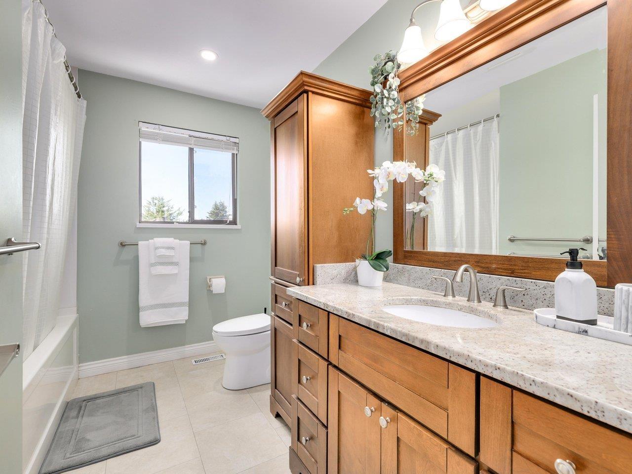 14084 17b Avenue, Surrey, British Columbia  V4A 6S8 - Photo 7 - R3091820