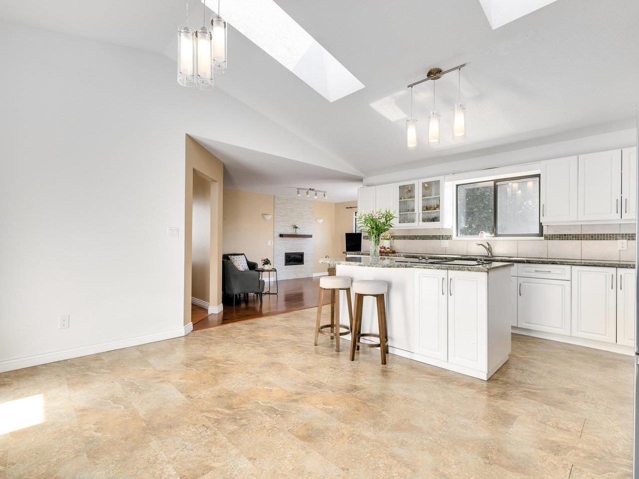 14084 17b Avenue, Surrey, British Columbia  V4A 6S8 - Photo 14 - R3091820