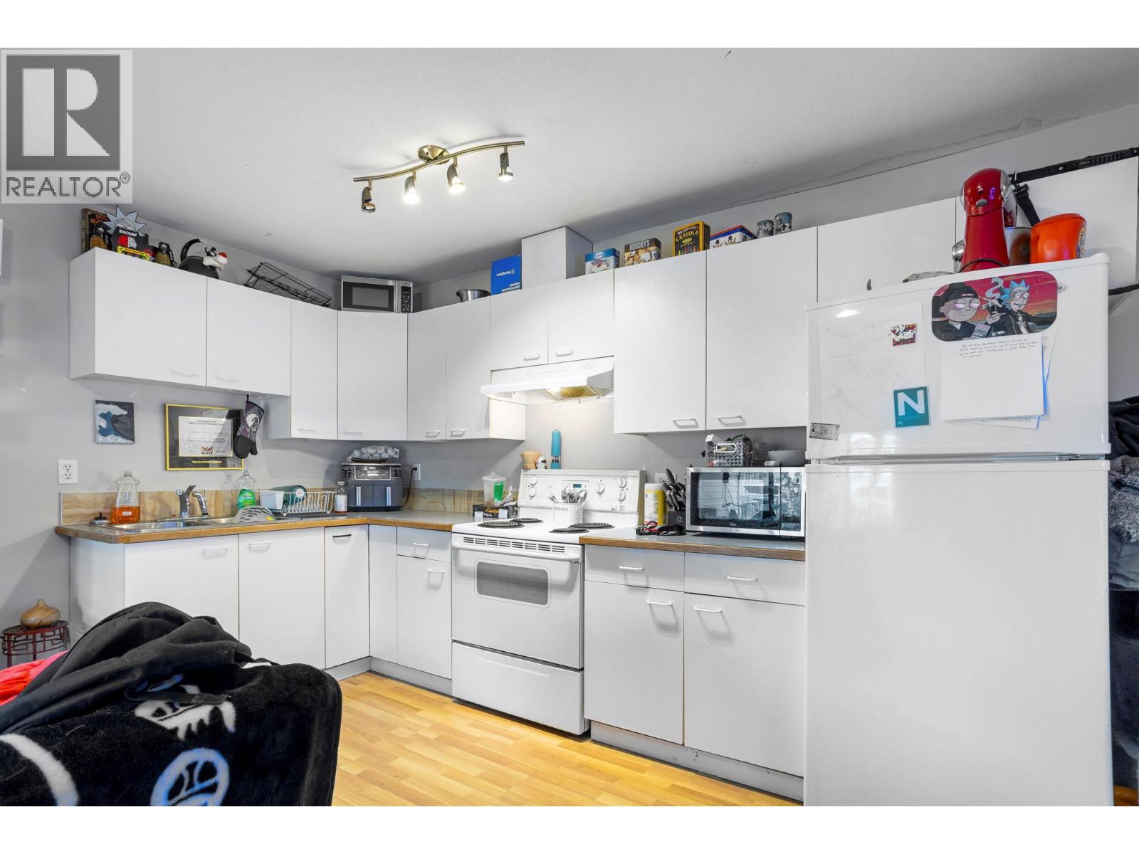 1690 Bann Street, Merritt, British Columbia  V1K 1E9 - Photo 31 - 10376635