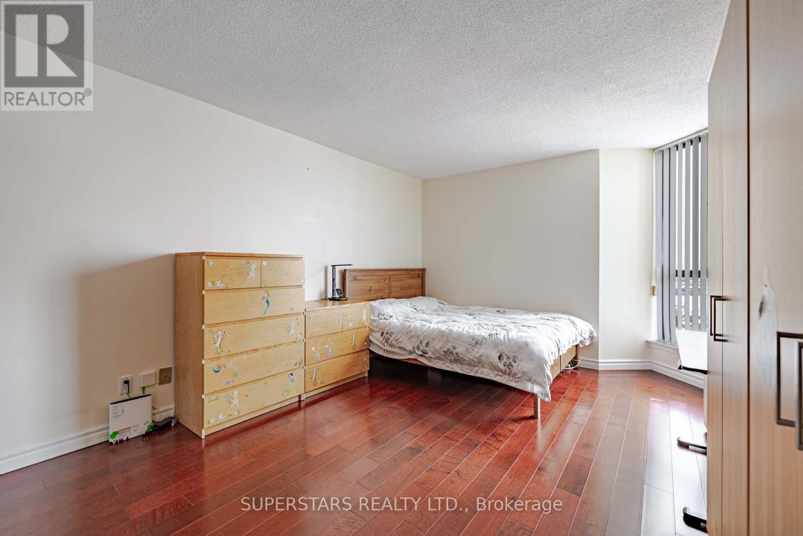 1929 - 25 Bamburgh Circle, Toronto, Ontario M1W 3W2 - Photo 16 - E12807282