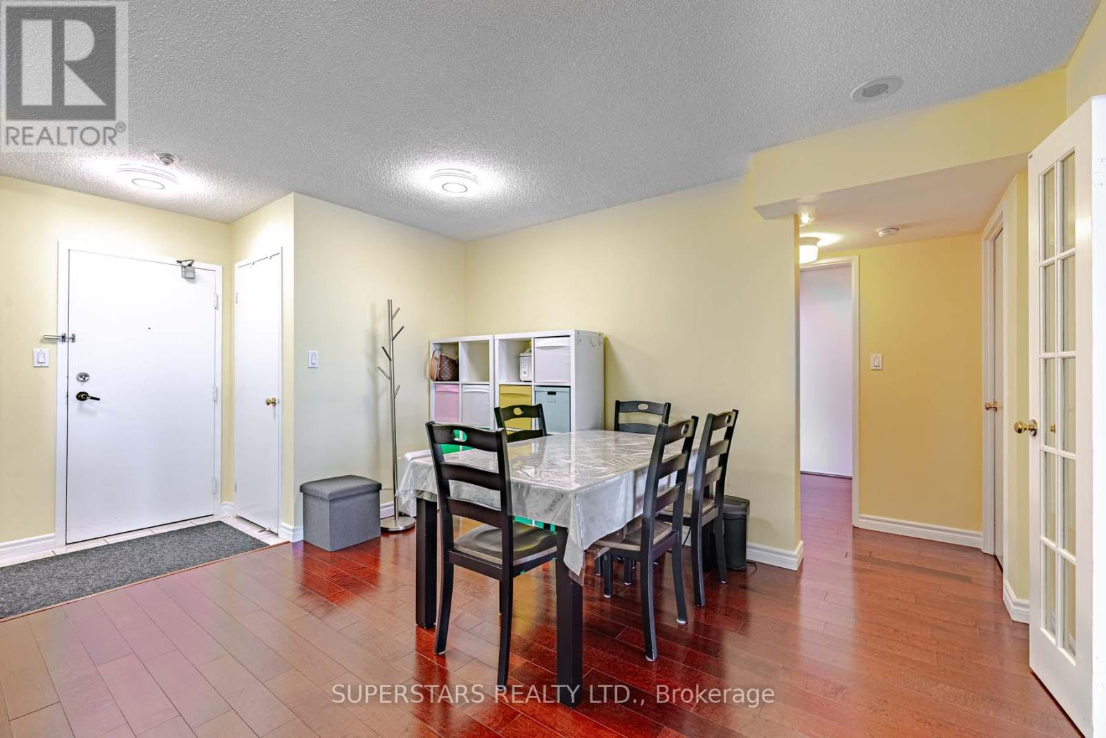 1929 - 25 Bamburgh Circle, Toronto, Ontario M1W 3W2 - Photo 8 - E12807282