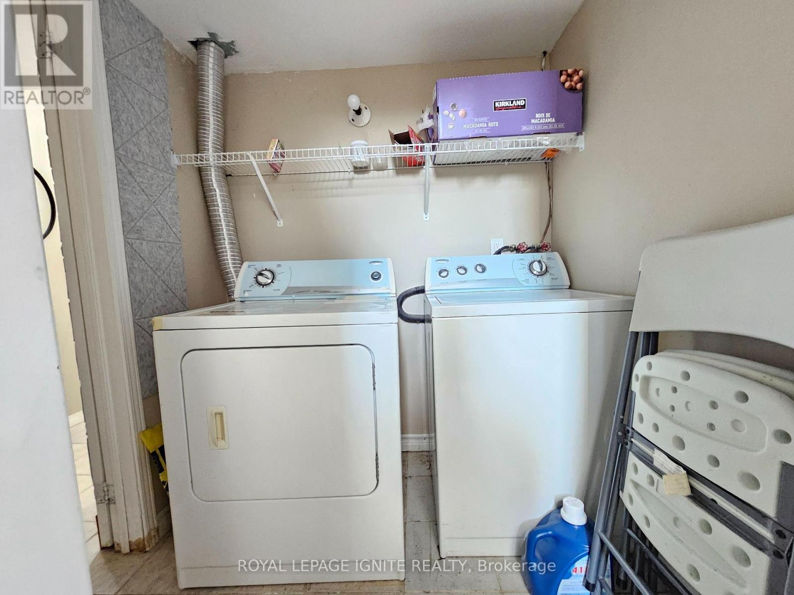 Bsmt - 48 Roseglor Crescent, Toronto, Ontario  M1P 3T6 - Photo 8 - E12807382