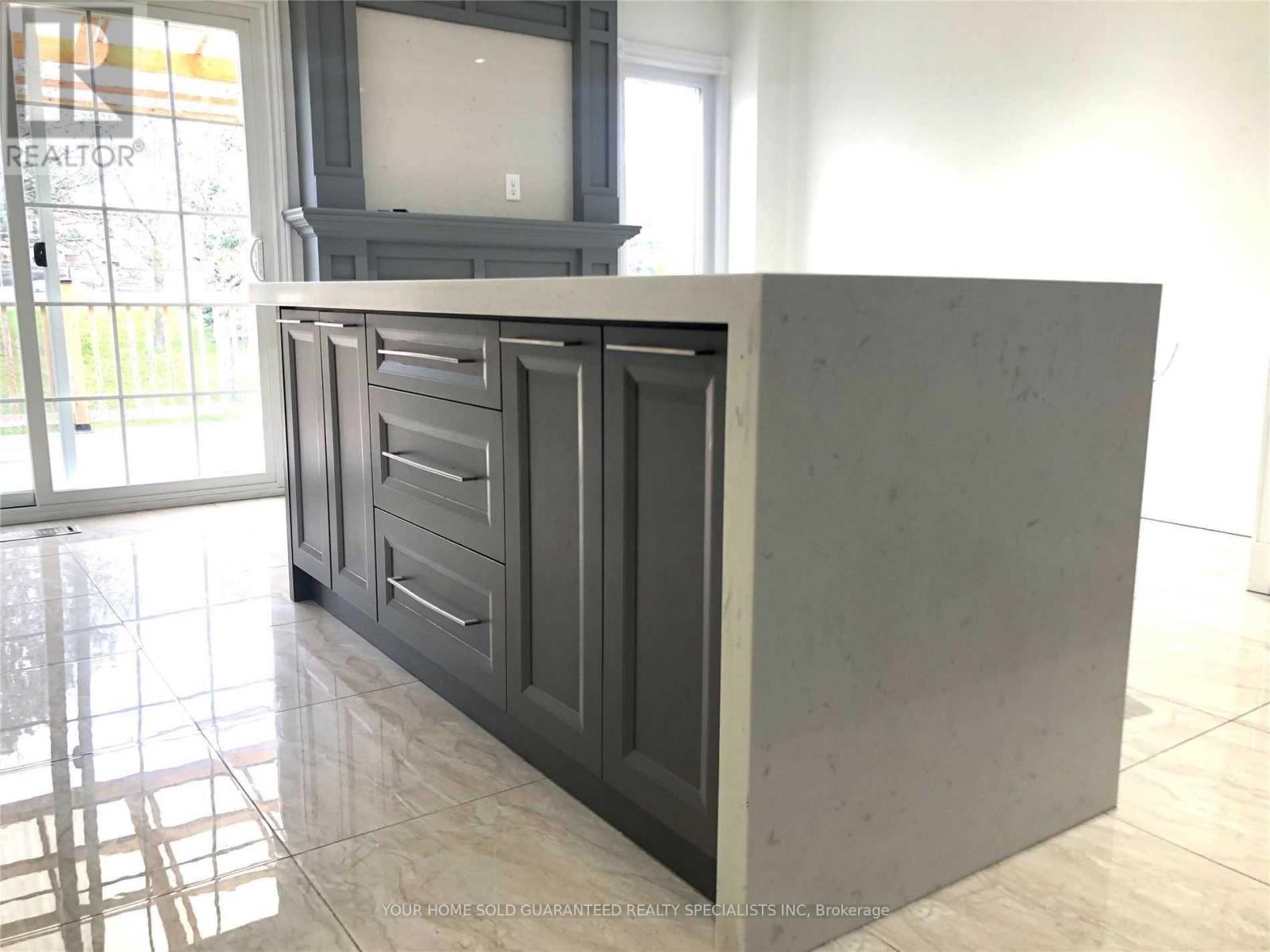 40 Seamist Crescent, Toronto, Ontario  M1V 3K4 - Photo 2 - E12807462