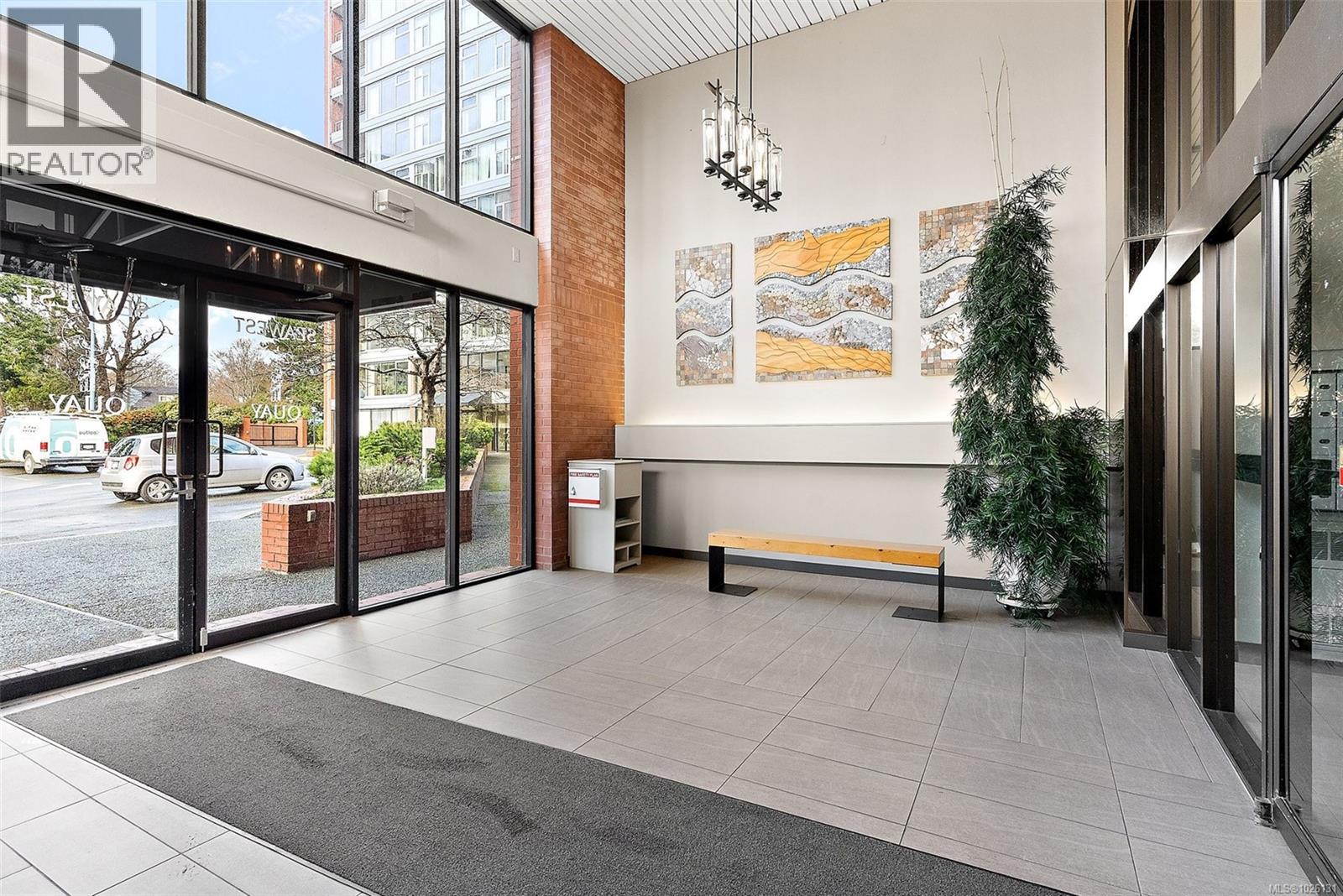 104 325 Maitland St, Victoria, British Columbia  V9A 7E9 - Photo 27 - 1026131