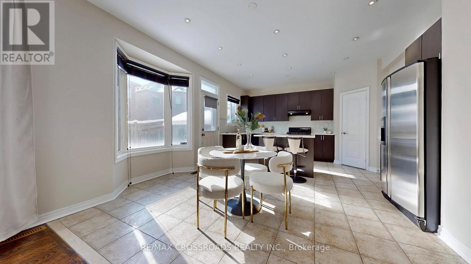 122 Destino Crescent, Vaughan, Ontario  L4H 3E2 - Photo 12 - N12807300