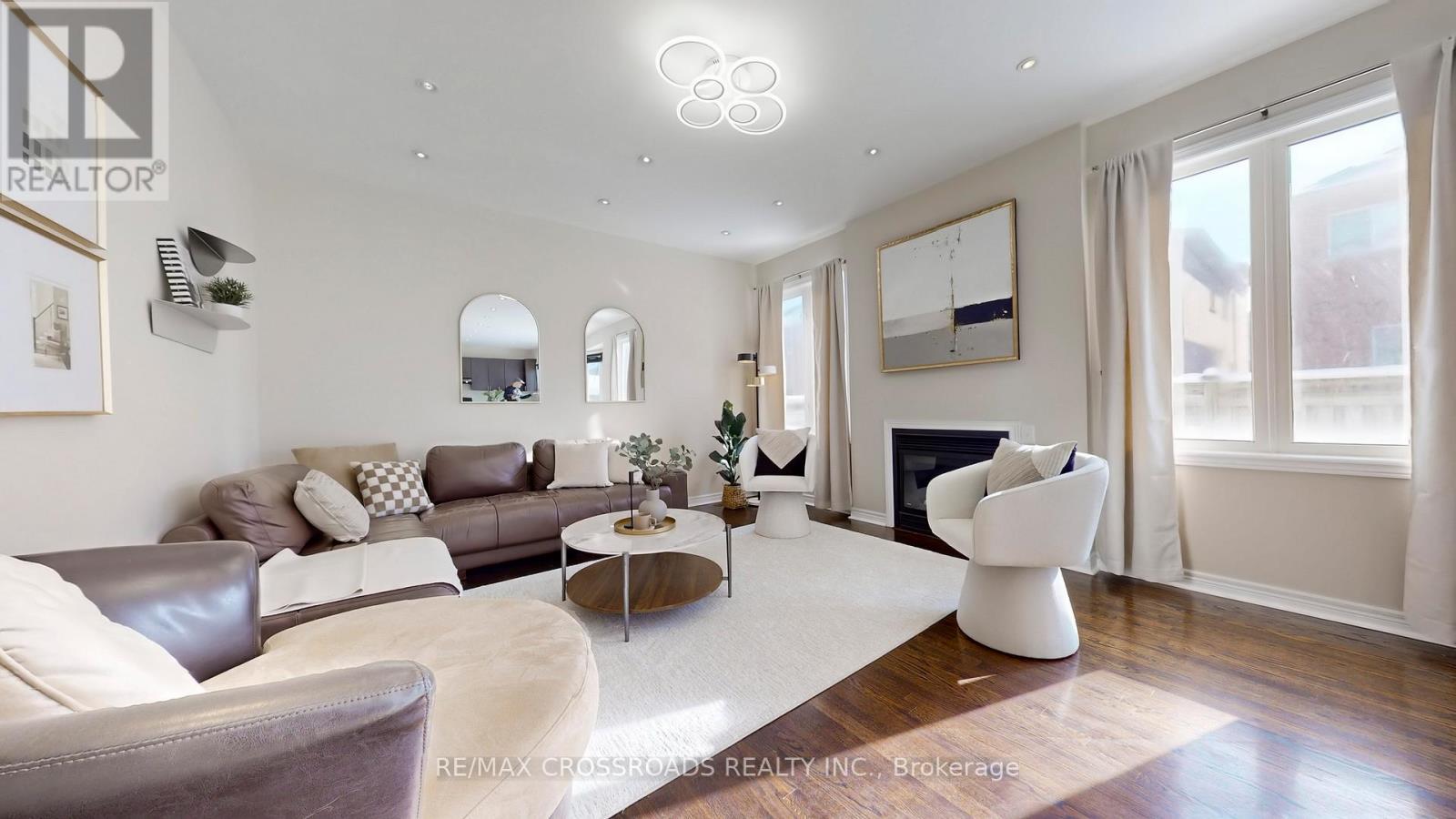 122 Destino Crescent, Vaughan, Ontario  L4H 3E2 - Photo 4 - N12807300