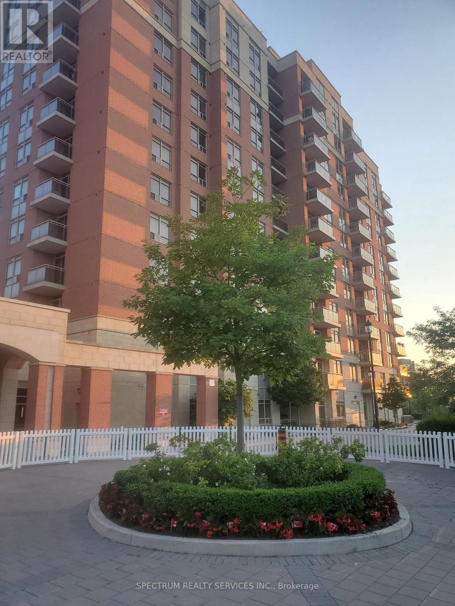 609 - 75 KING WILLIAM CRESCENT, Richmond Hill, Ontario