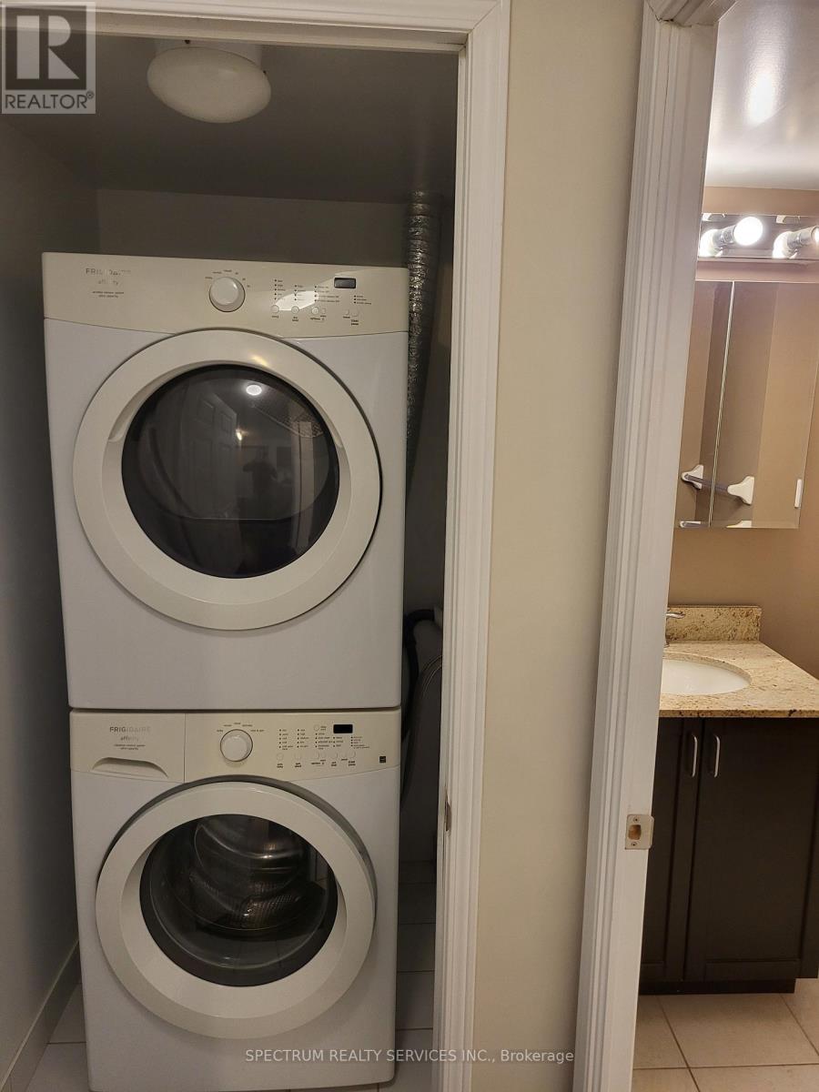 609 - 75 King William Crescent, Richmond Hill, Ontario  L4B 0C1 - Photo 11 - N12807324