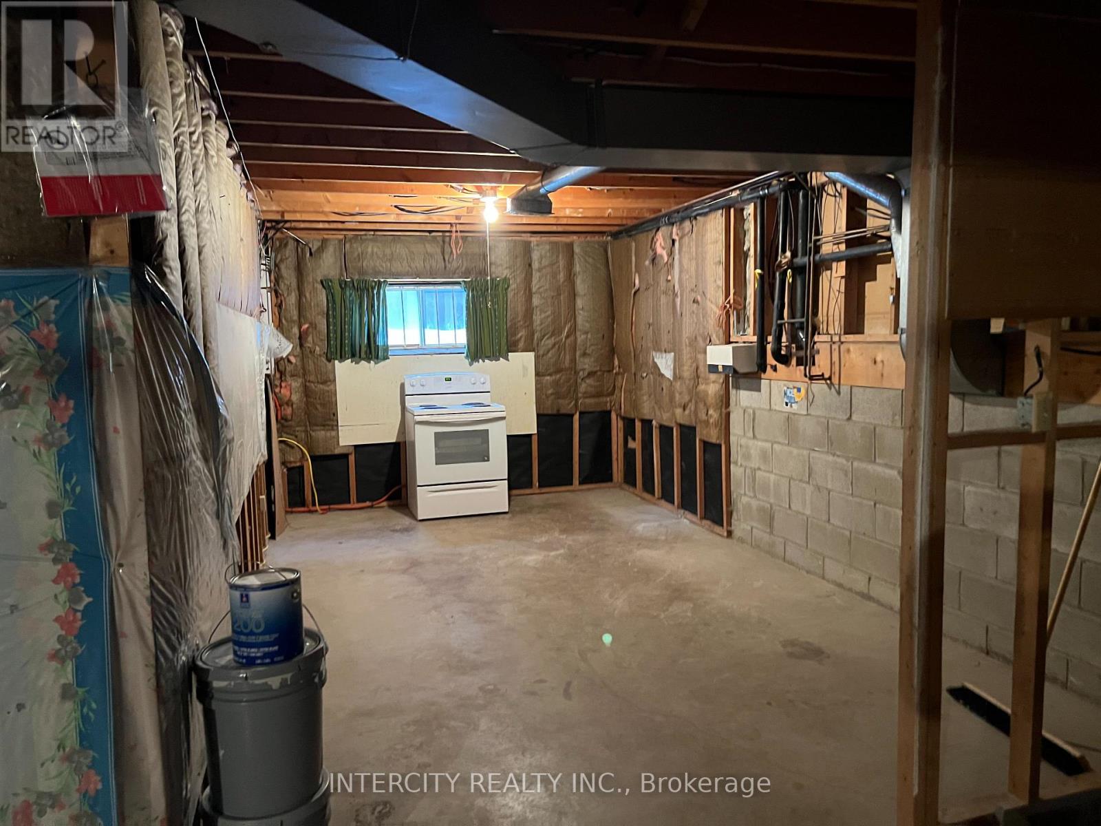 180 Jeanne Drive, Vaughan, Ontario  L4L 1X8 - Photo 5 - N12807334