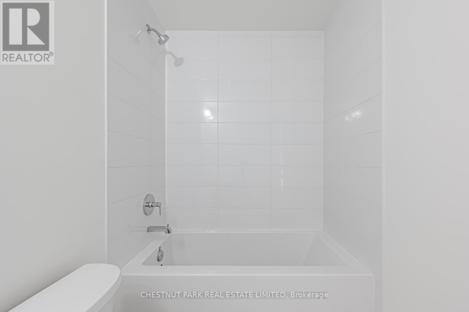 1221 - 2 David Eyer Road, Richmond Hill, Ontario  L4S 0N5 - Photo 14 - N12807402