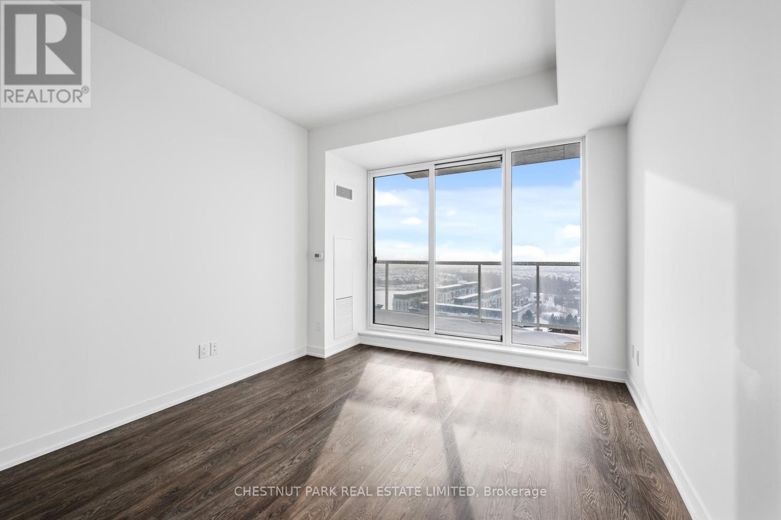 1221 - 2 David Eyer Road, Richmond Hill, Ontario  L4S 0N5 - Photo 17 - N12807402