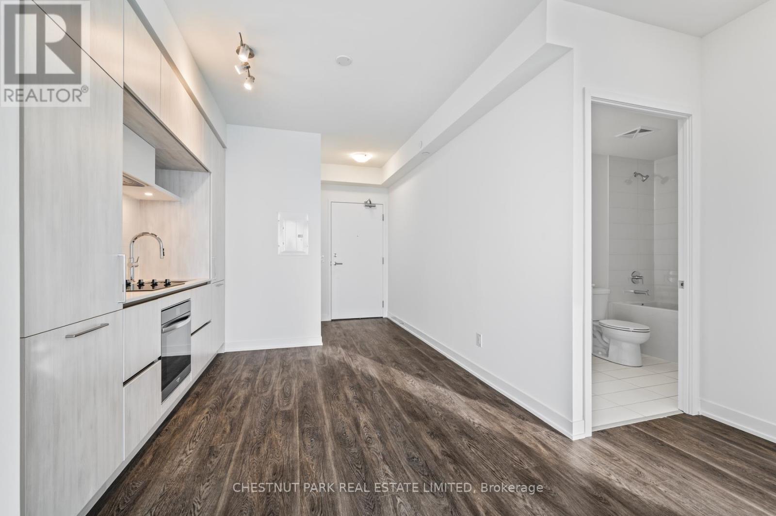 1221 - 2 David Eyer Road, Richmond Hill, Ontario  L4S 0N5 - Photo 9 - N12807402