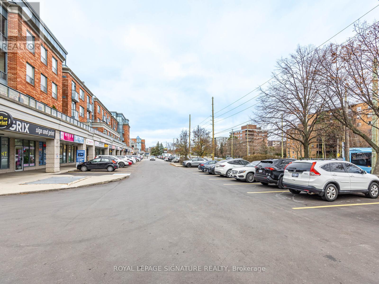 35b - 7378 Yonge Street, Vaughan, Ontario  L4J 8J1 - Photo 3 - N12807416