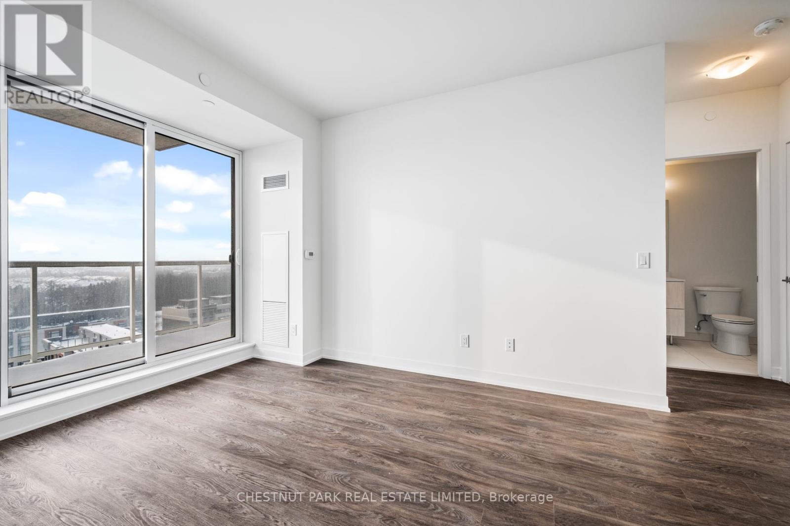 1033 - 2 David Eyer Road, Richmond Hill, Ontario  M4S 0N5 - Photo 12 - N12807458