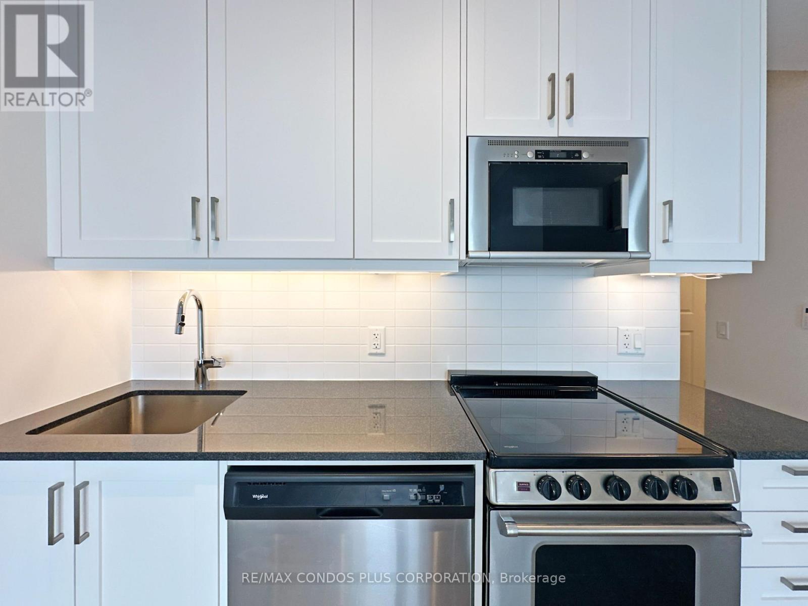 1210 - 20 Gatineau Drive, Vaughan, Ontario  L4J 0L3 - Photo 10 - N12807488