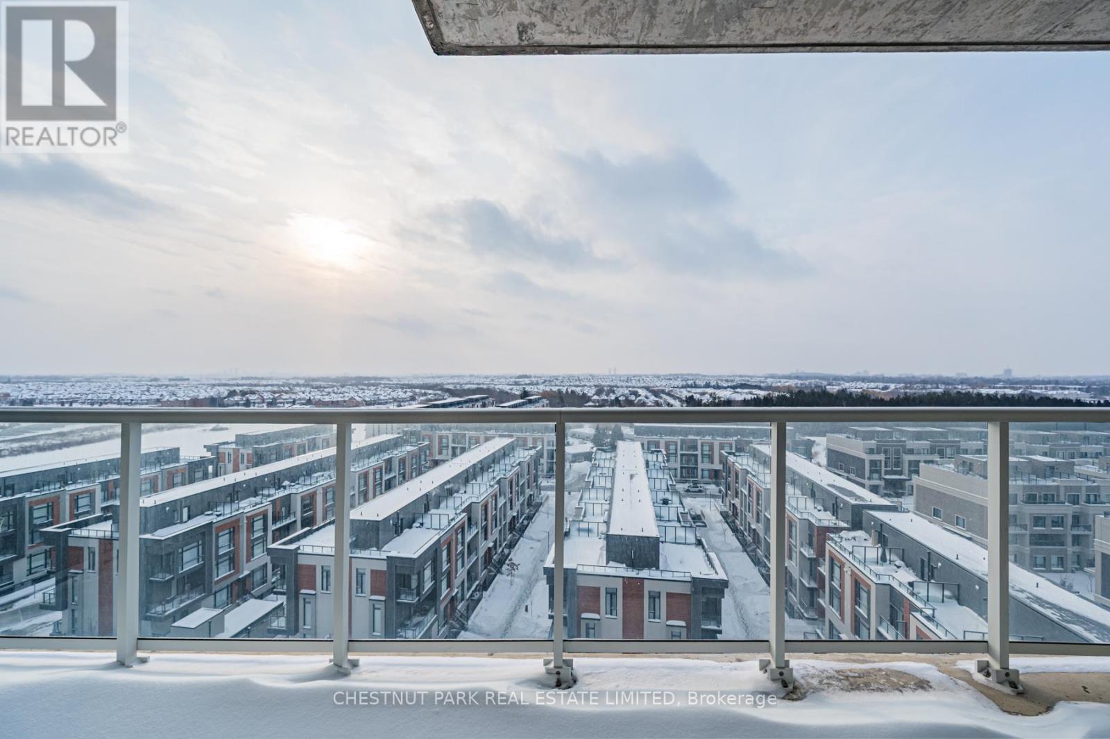 1032 - 2 David Eyer Road, Richmond Hill, Ontario  L4S 0N5 - Photo 13 - N12807526