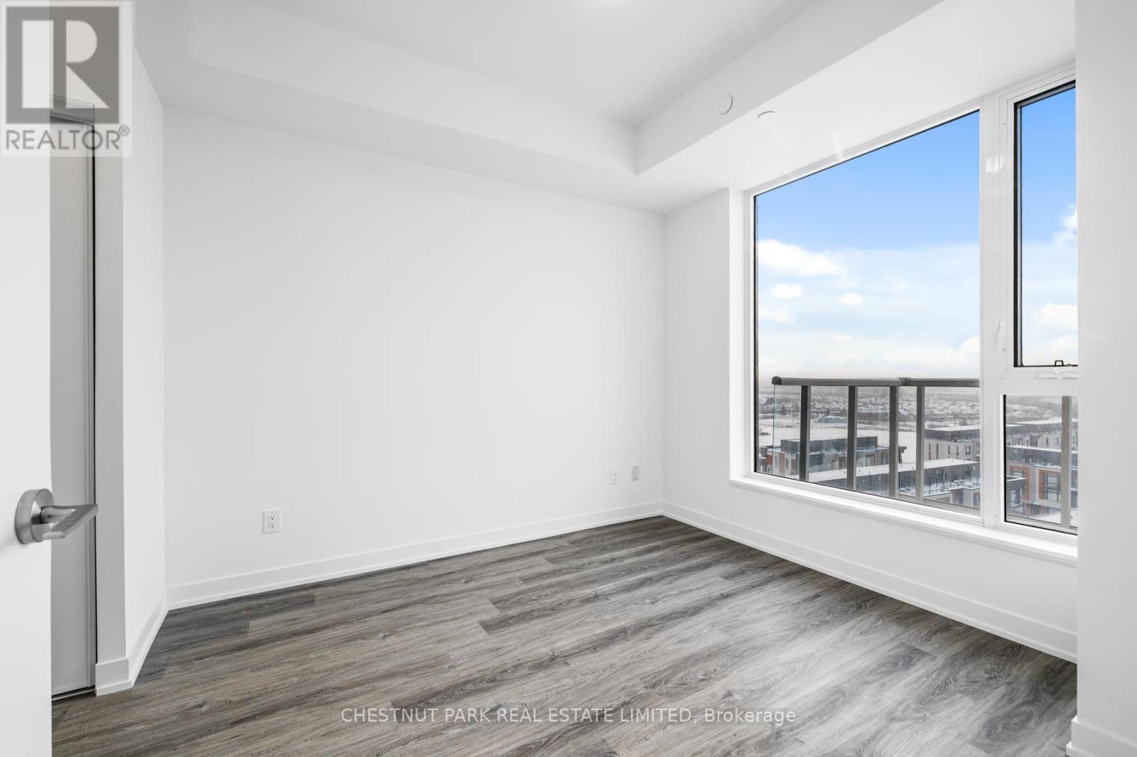 1032 - 2 David Eyer Road, Richmond Hill, Ontario  L4S 0N5 - Photo 18 - N12807526