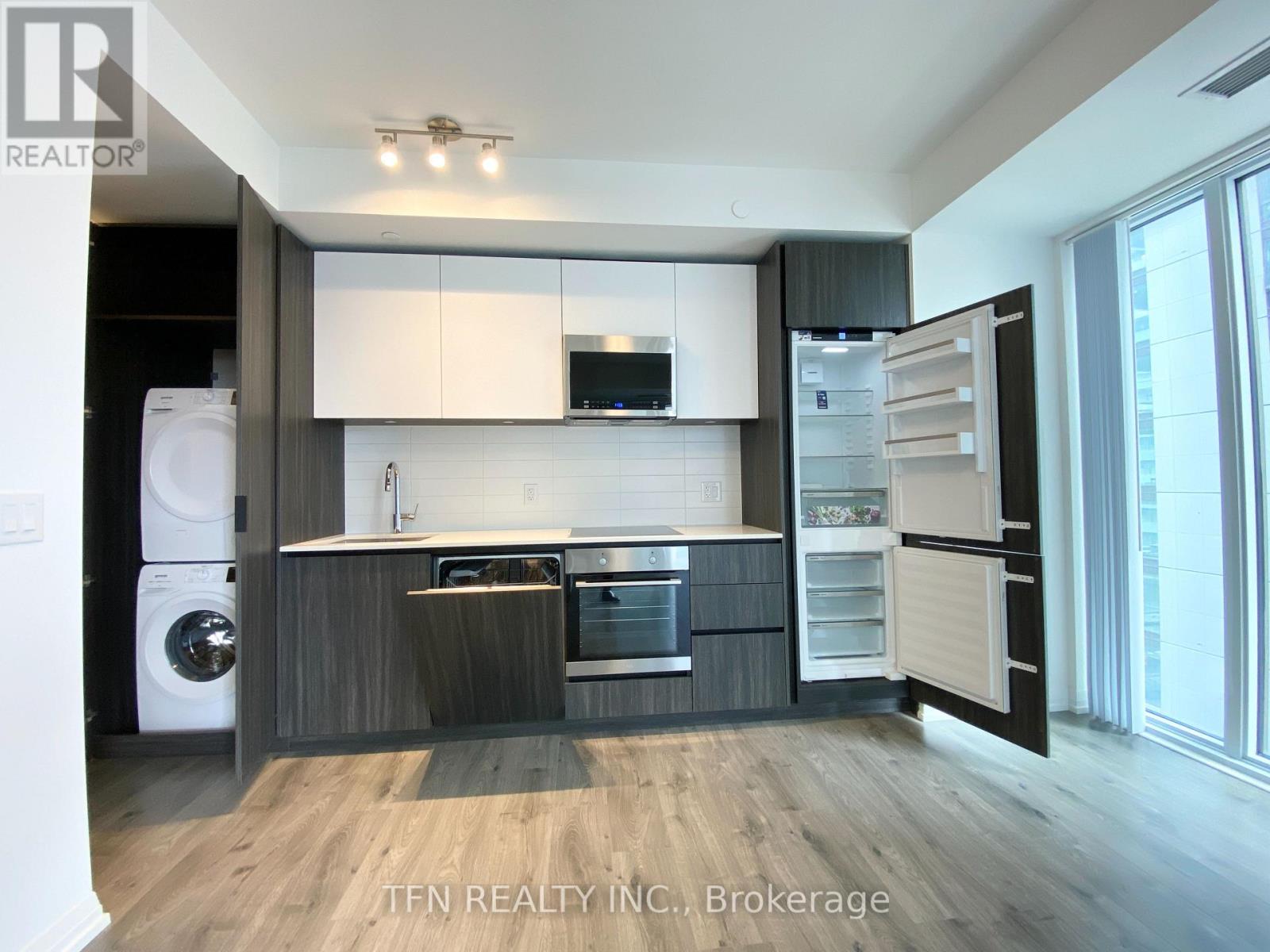 2005 - 8 Widmer Street, Toronto, Ontario  M5V 0W6 - Photo 19 - C12804802