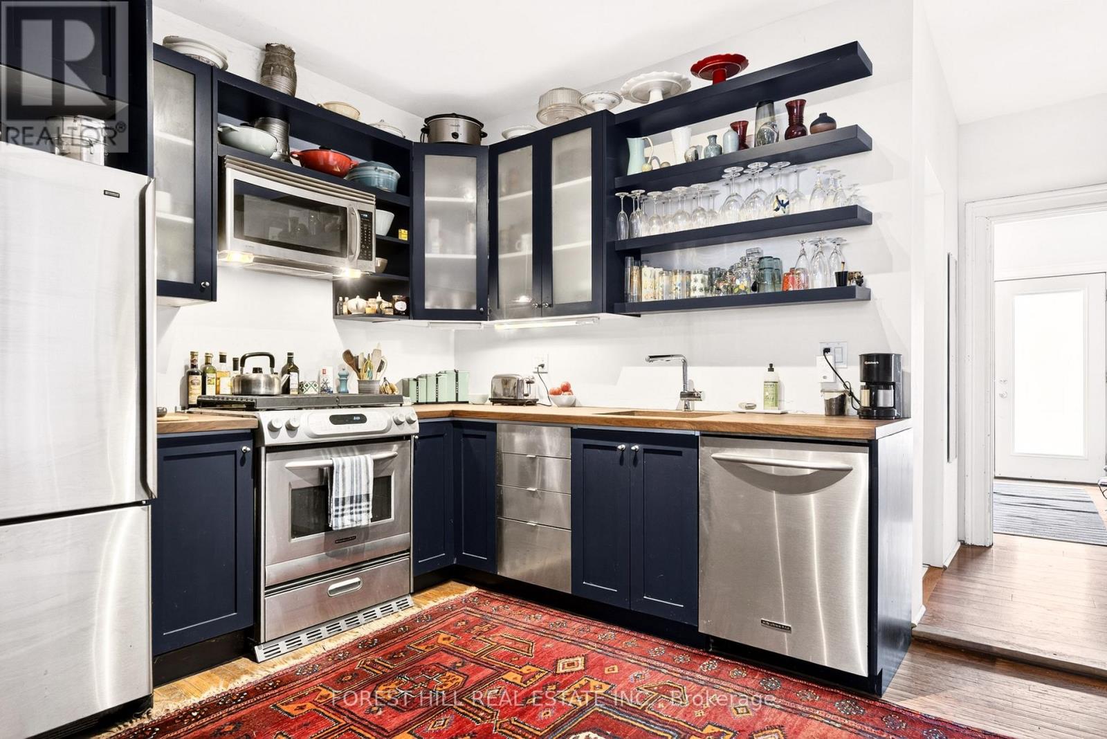 46 Phoebe Street, Toronto, Ontario  M5T 1A9 - Photo 10 - C12806140