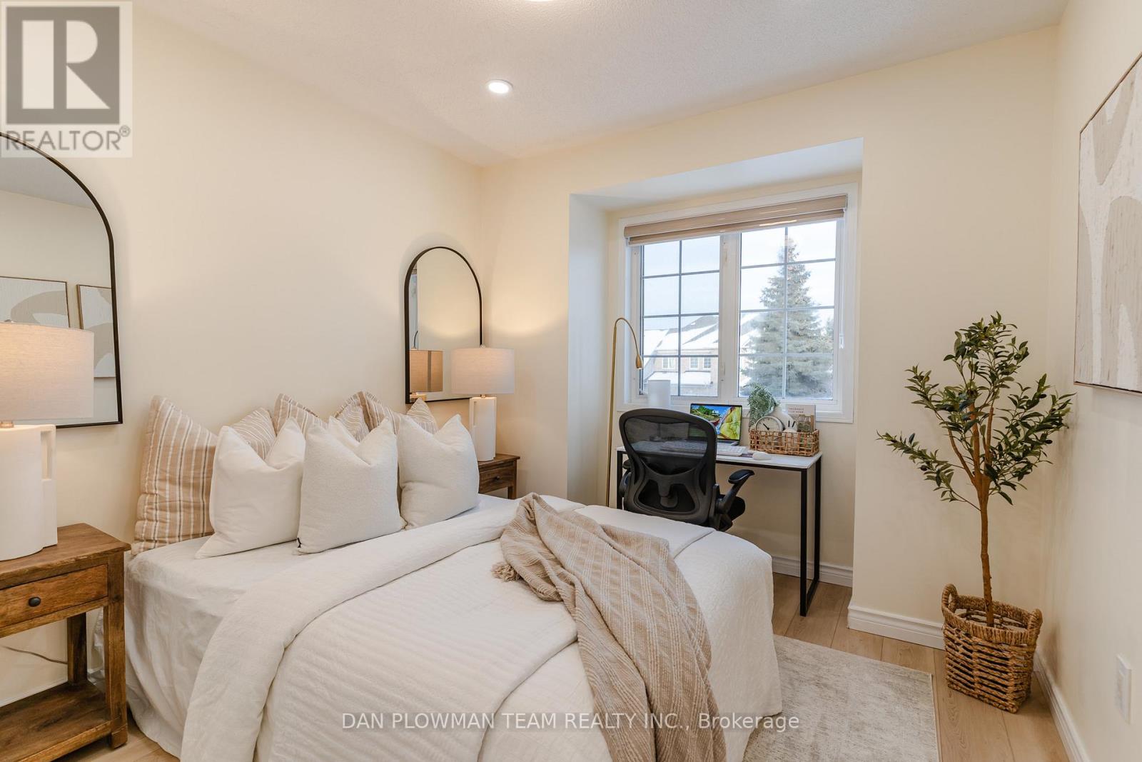 8 Oglevie Drive, Whitby, Ontario  L1R 2Y4 - Photo 26 - E12798968