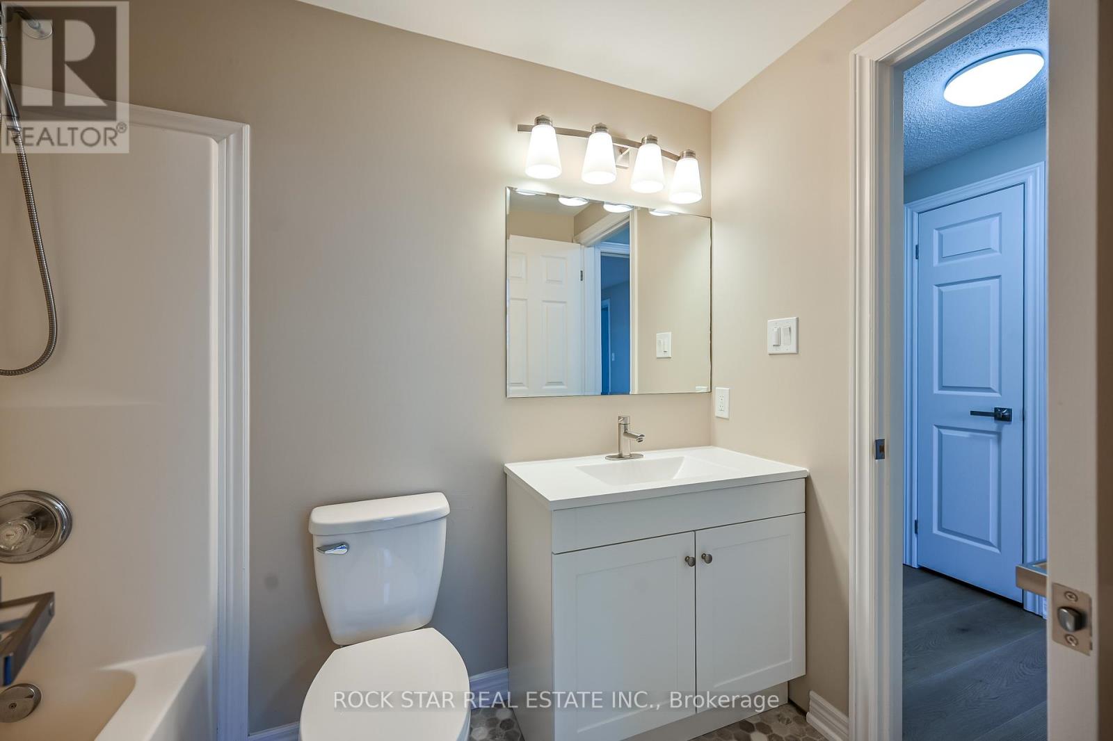 Unknown Address, ,     - Photo 26 - X12800628