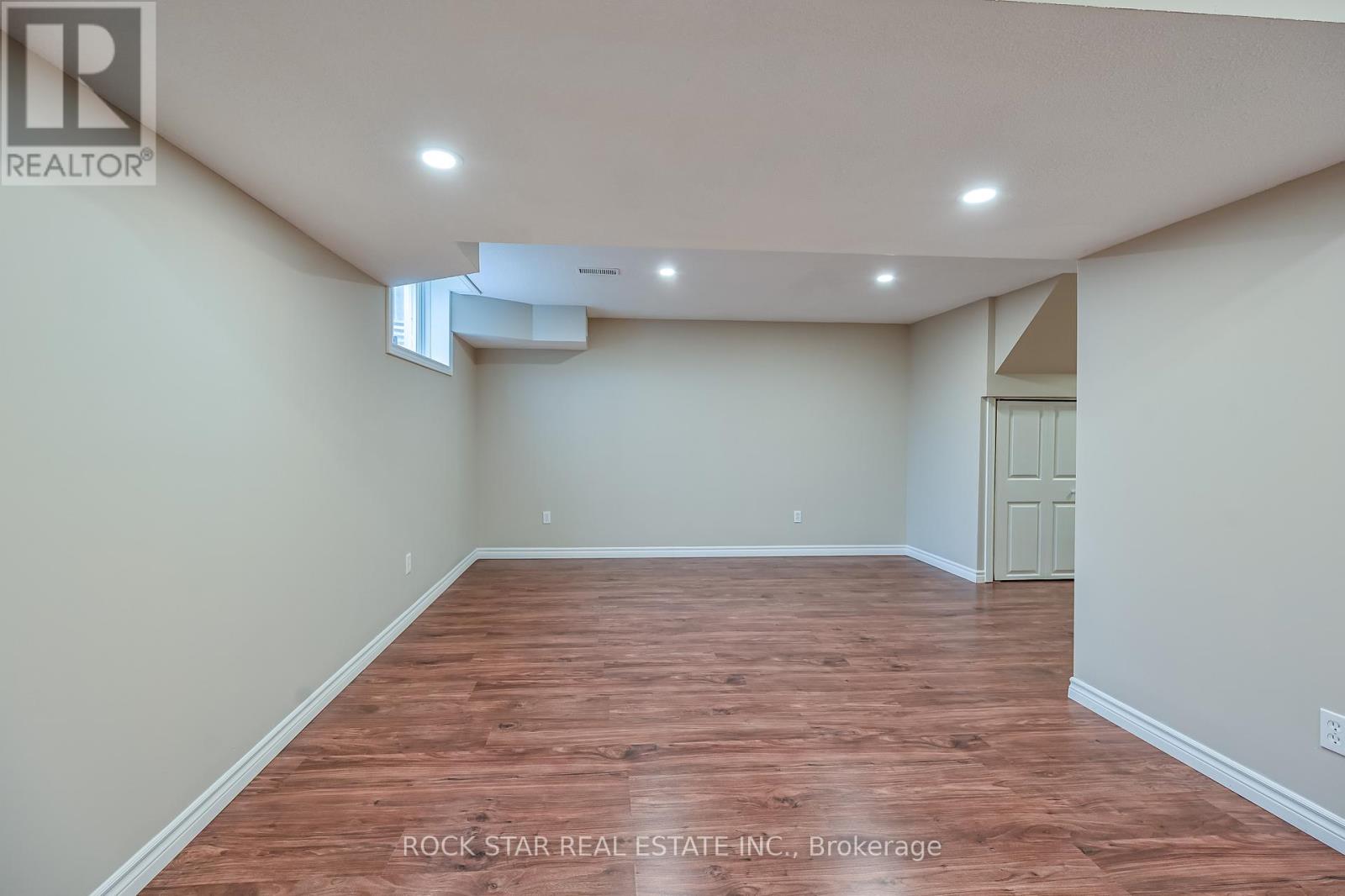 Unknown Address, ,     - Photo 38 - X12800628