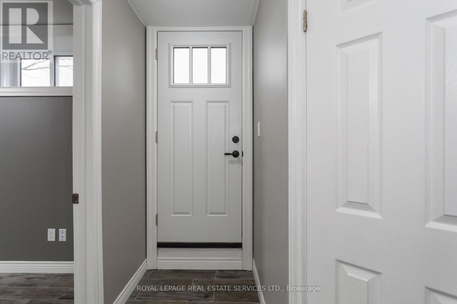 2088 Saxon Road, Oakville, Ontario  L6L 2V2 - Photo 30 - W12807280