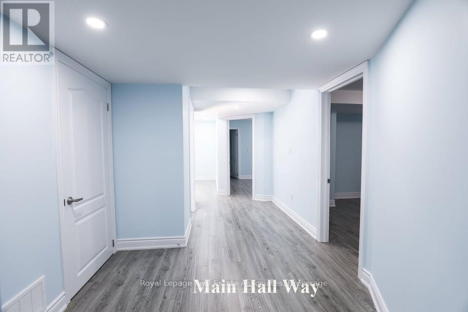 212 Niagara Trail, Halton Hills, Ontario  L7G 0H9 - Photo 43 - W12807296