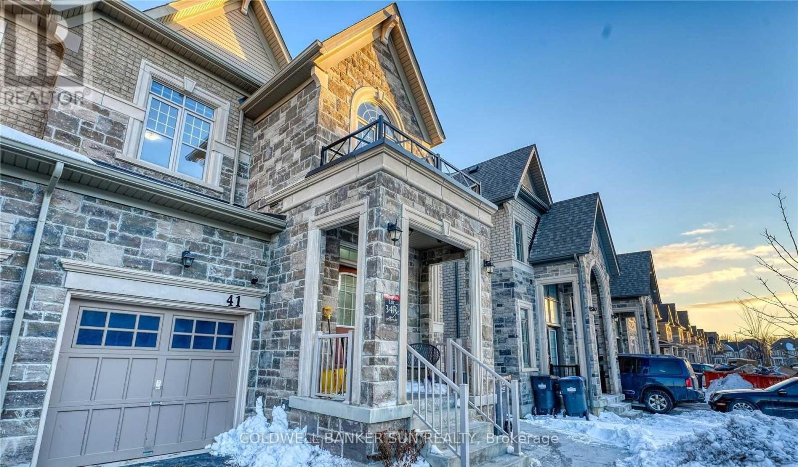 41 Faders Drive, Brampton, Ontario  L7A 4Y2 - Photo 2 - W12807342