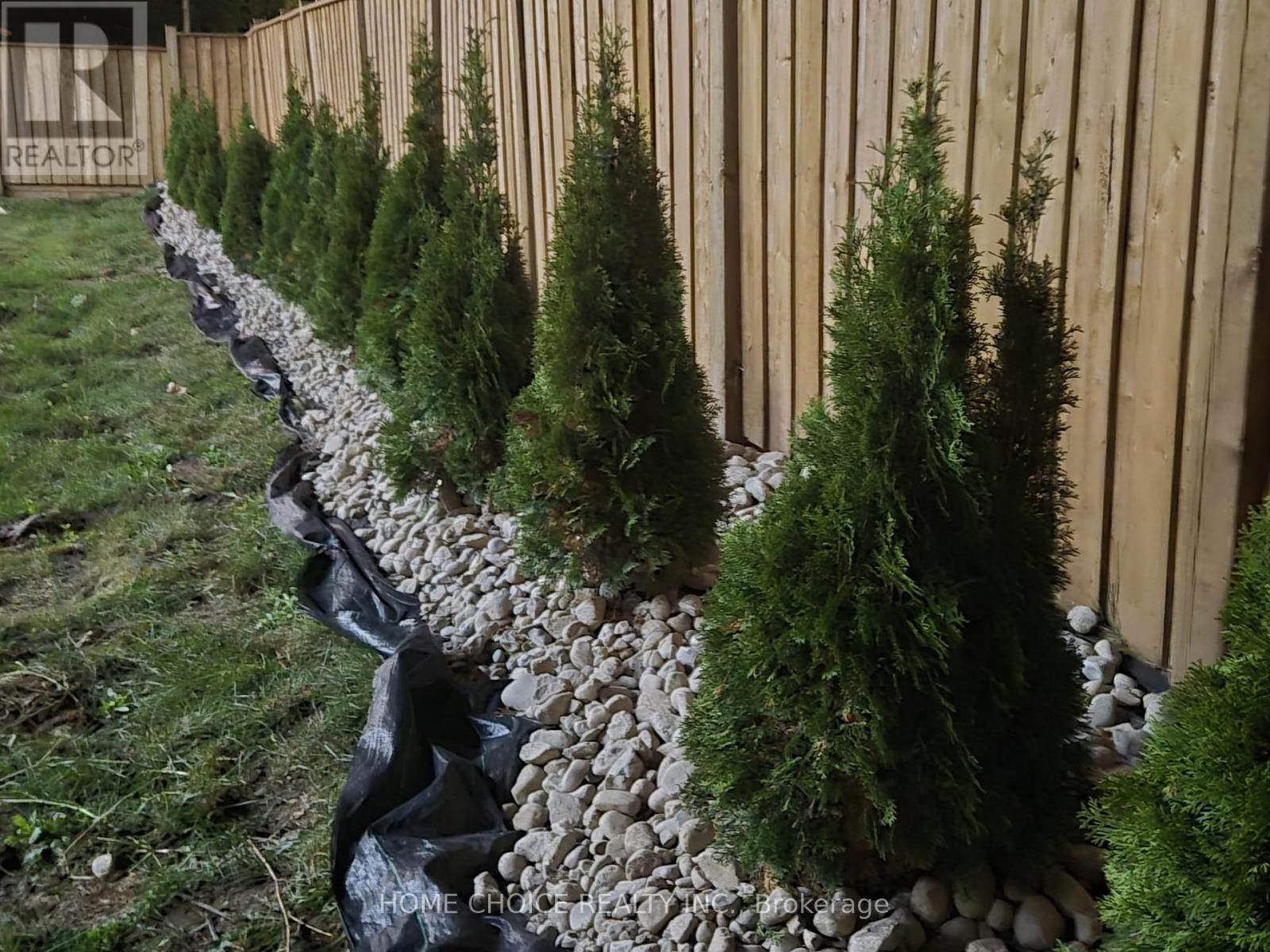 302 Tuck Drive, Burlington, Ontario  L7L 2R3 - Photo 47 - W12807352