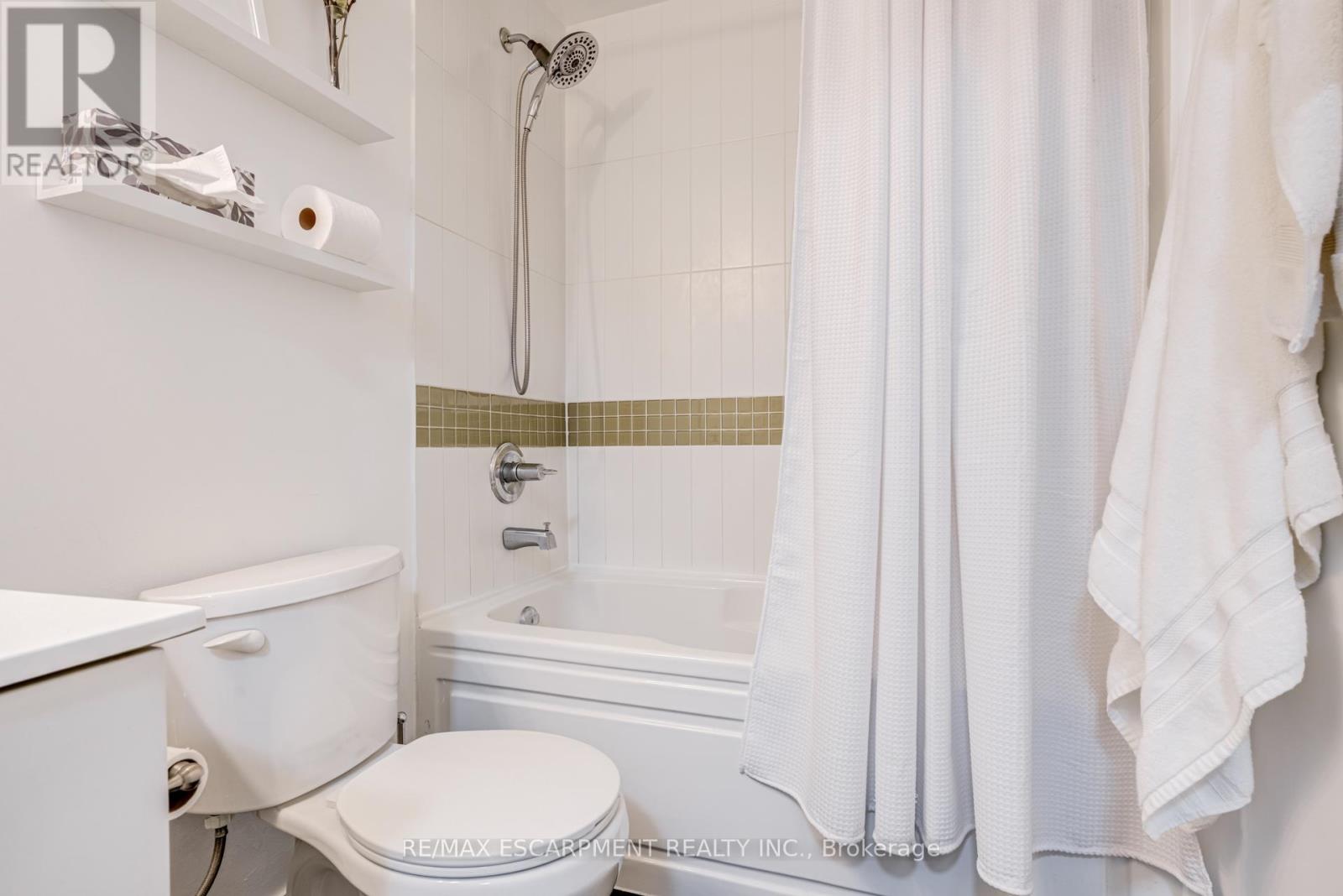 2623 - 165 Legion Road N, Toronto, Ontario  M8Y 0B3 - Photo 16 - W12807378