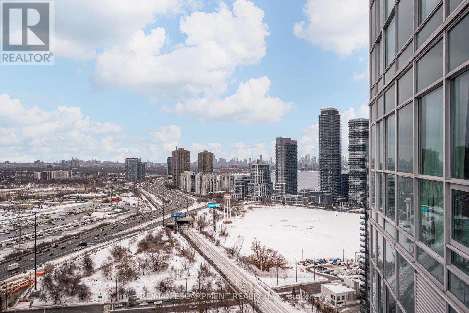 2623 - 165 Legion Road N, Toronto, Ontario  M8Y 0B3 - Photo 19 - W12807378