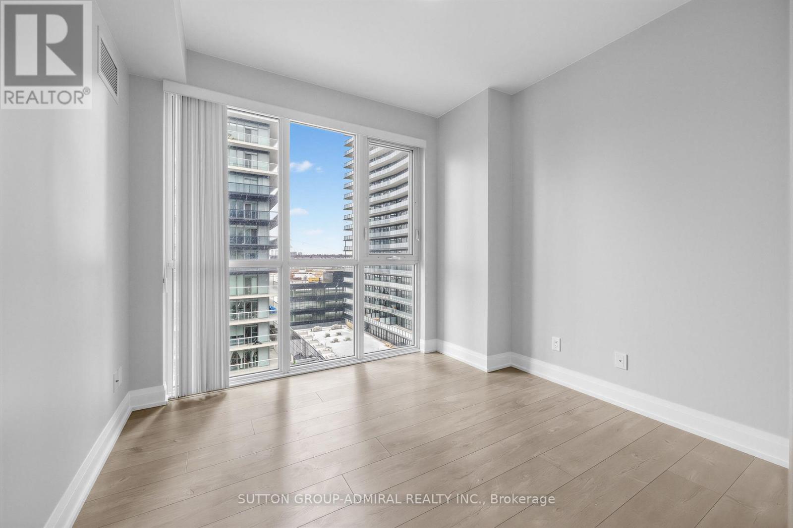 1107 - 110 Marine Parade Drive, Toronto, Ontario  M8V 0B6 - Photo 2 - W12807420