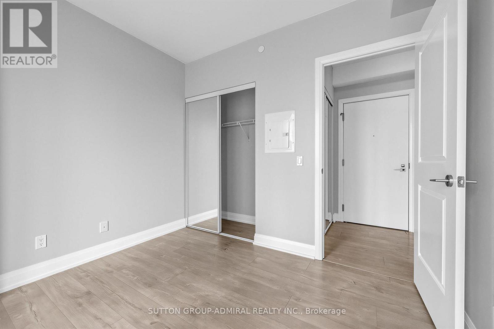 1107 - 110 Marine Parade Drive, Toronto, Ontario  M8V 0B6 - Photo 5 - W12807420