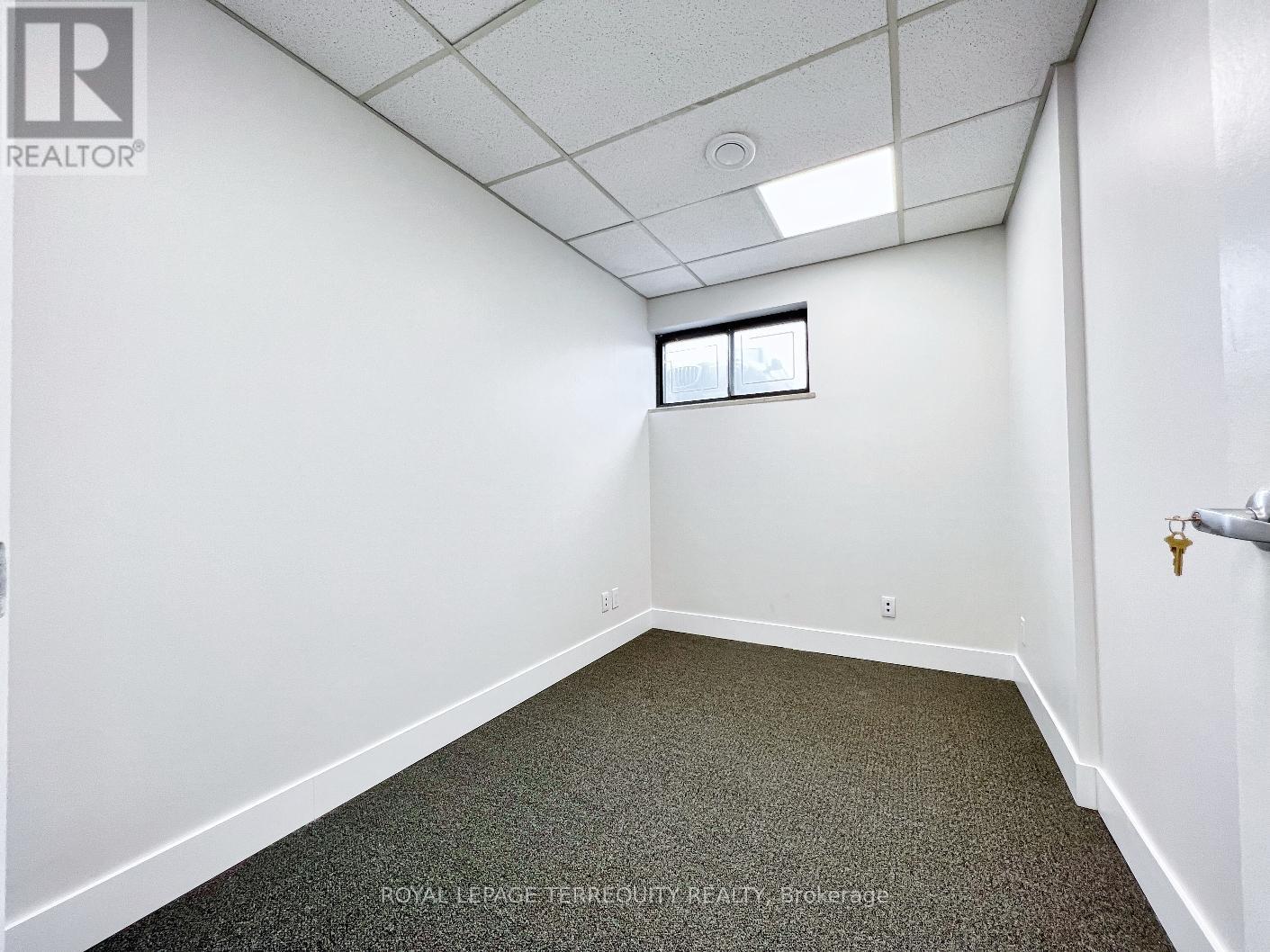 16b - 160 The Westway, Toronto, Ontario  M9P 2C1 - Photo 3 - W12807472