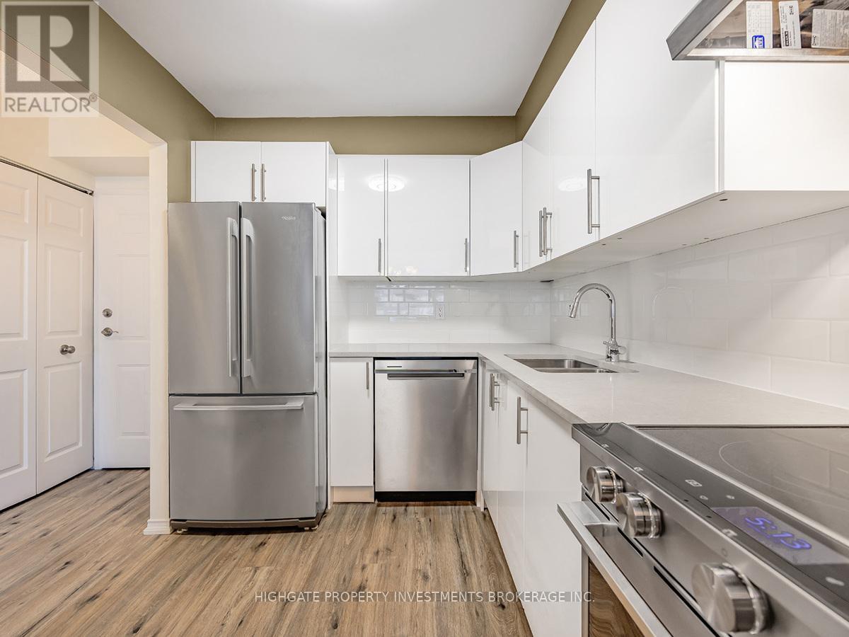 1203 - 1270 Maple Crossing Boulevard, Burlington, Ontario  L7S 2J3 - Photo 12 - W12807486