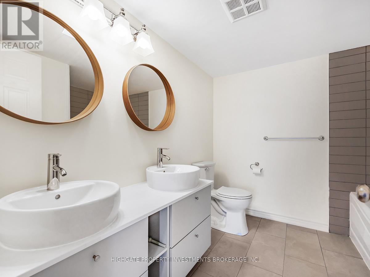 1203 - 1270 Maple Crossing Boulevard, Burlington, Ontario  L7S 2J3 - Photo 21 - W12807486