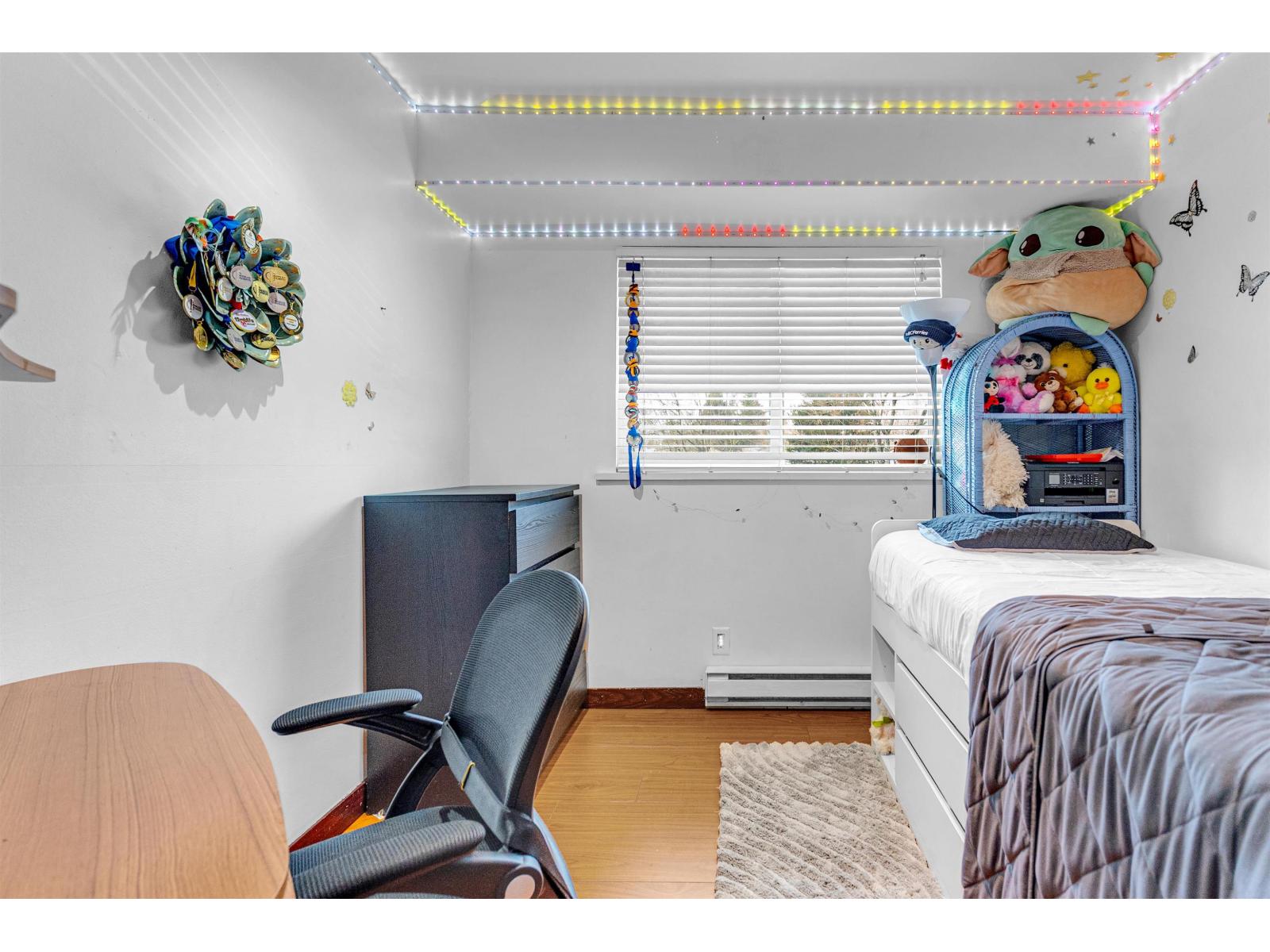 18296 Bayard Place, Surrey, British Columbia  V3S 5C4 - Photo 11 - R3089845