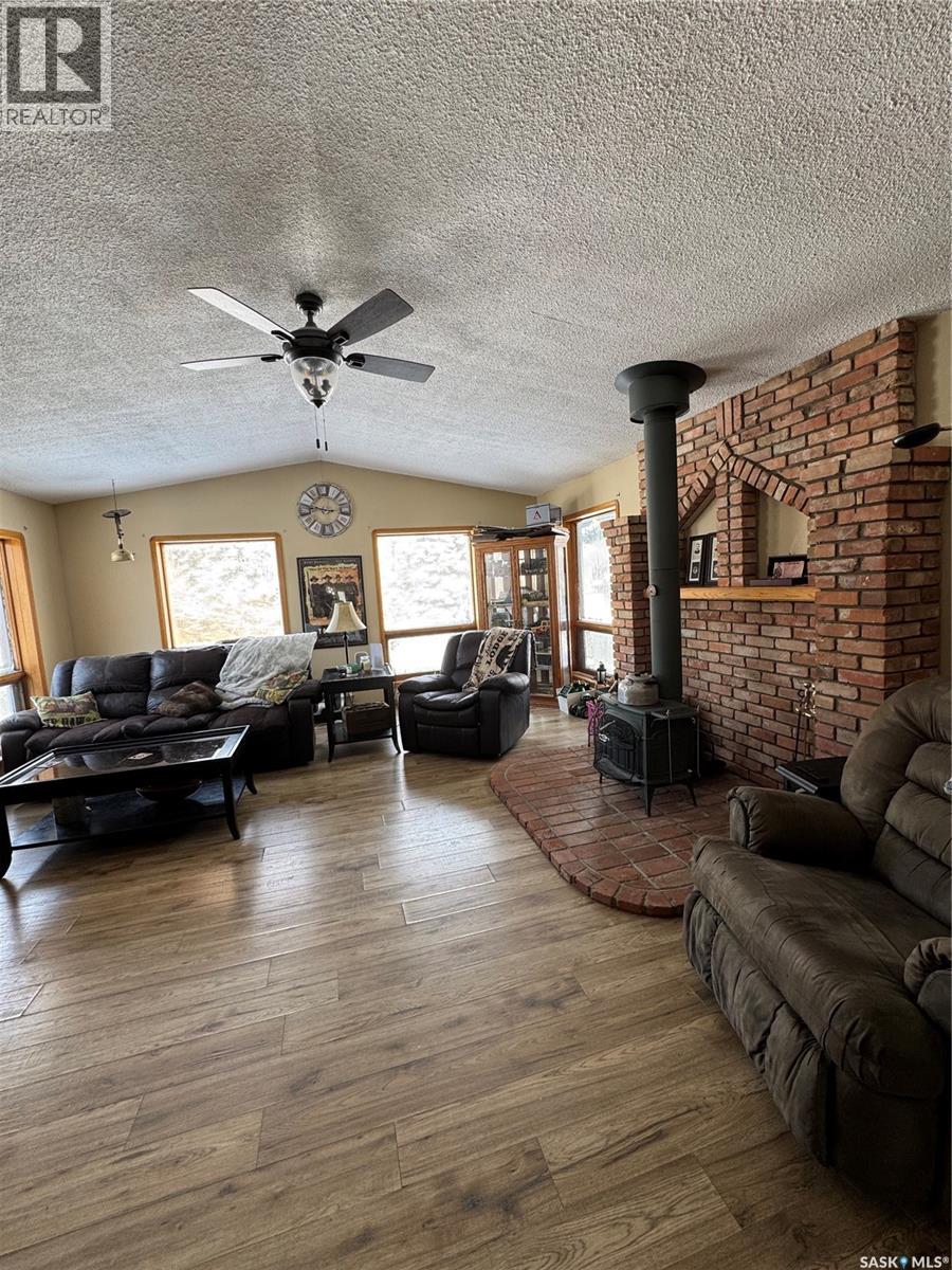 Regina Commuter Acreage Near Zehner, Lumsden Rm No. 189, Saskatchewan  S0G 0C7 - Photo 8 - SK028930