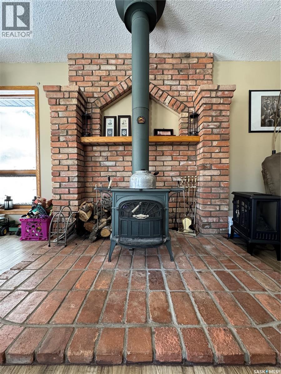 Regina Commuter Acreage Near Zehner, Lumsden Rm No. 189, Saskatchewan  S0G 0C7 - Photo 9 - SK028930