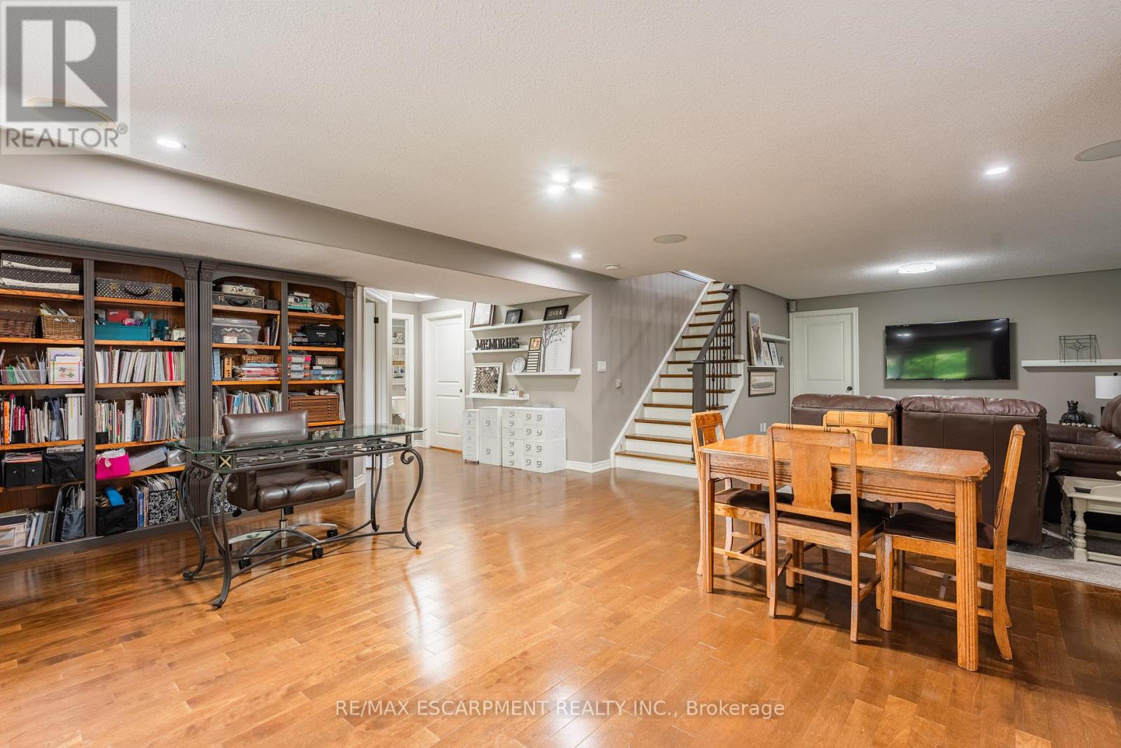 13 Iron Bridge Court, Haldimand, Ontario  N3W 0A4 - Photo 21 - X12807310