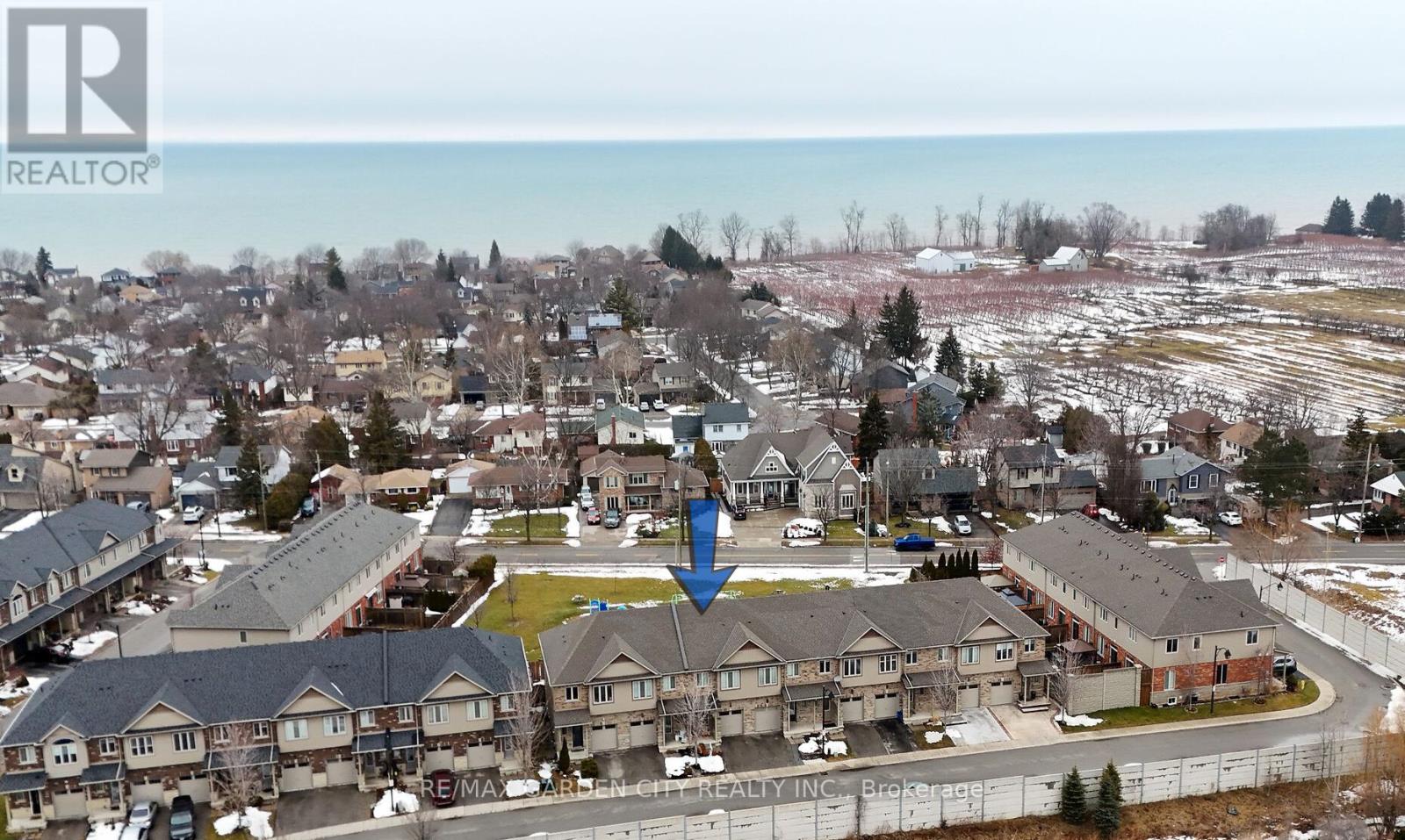 45 - 380 LAKE STREET, Grimsby, Ontario