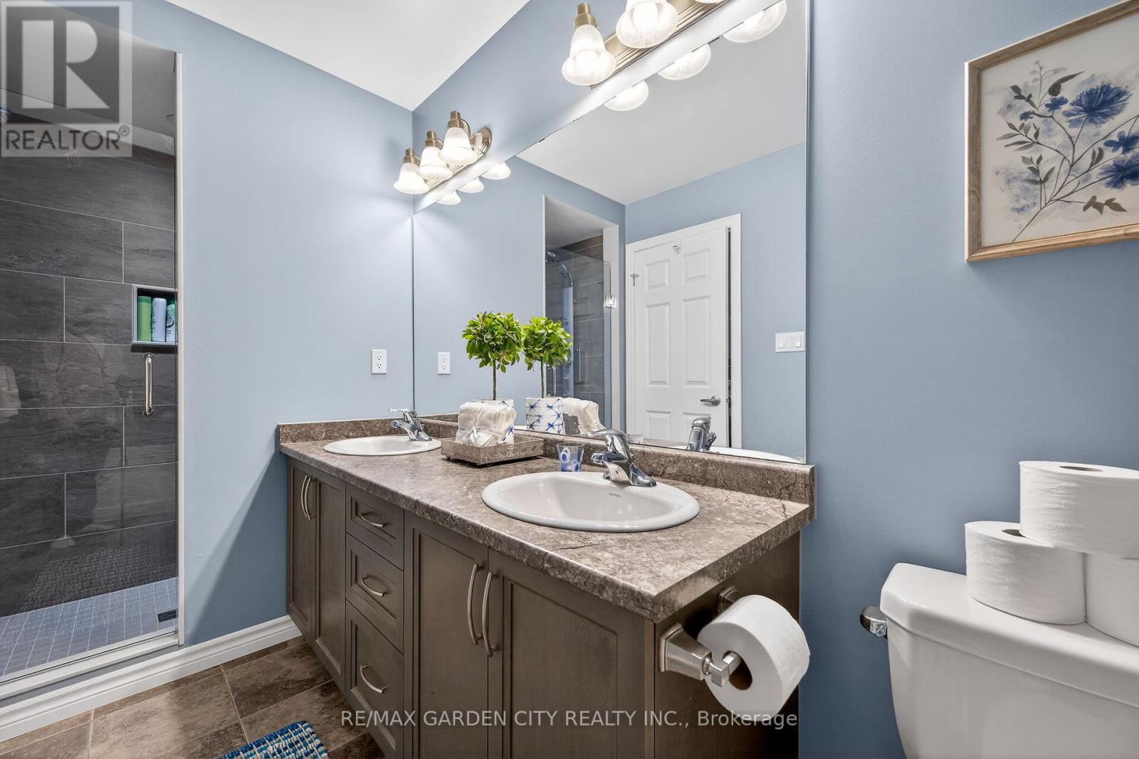 45 - 380 Lake Street, Grimsby, Ontario  L3M 0E8 - Photo 19 - X12807374