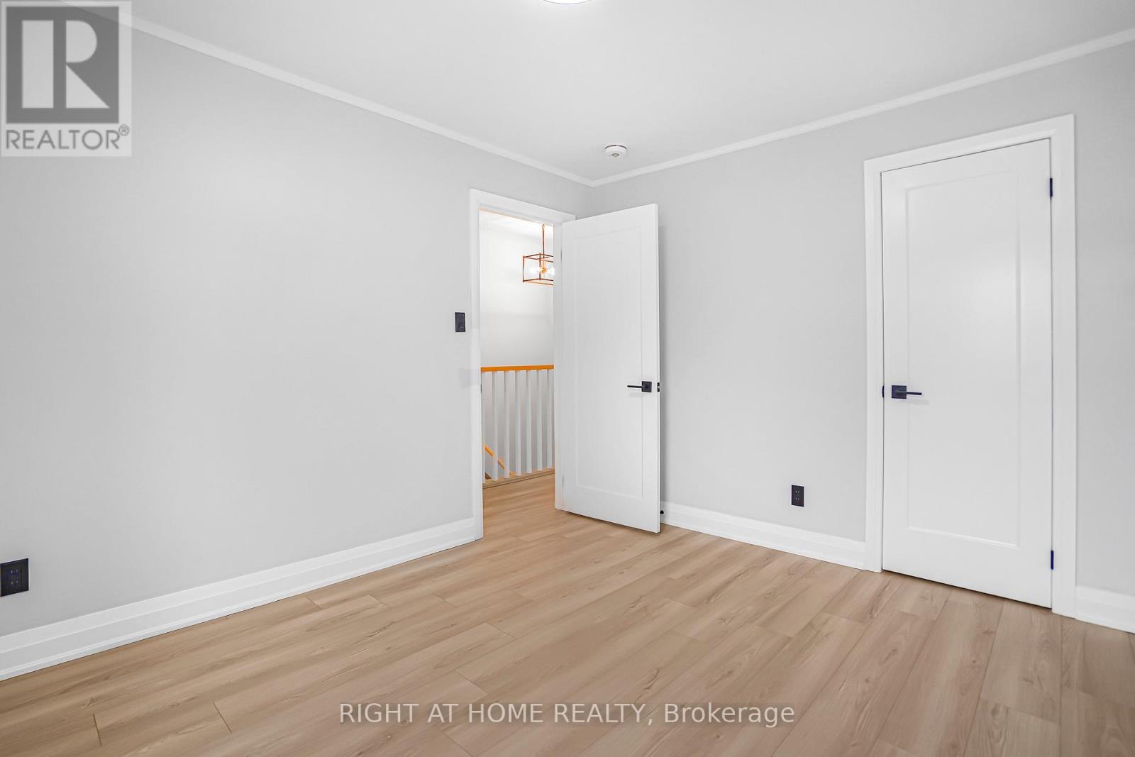 155 Avondale Street, Hamilton, Ontario  L8L 7C1 - Photo 24 - X12807380