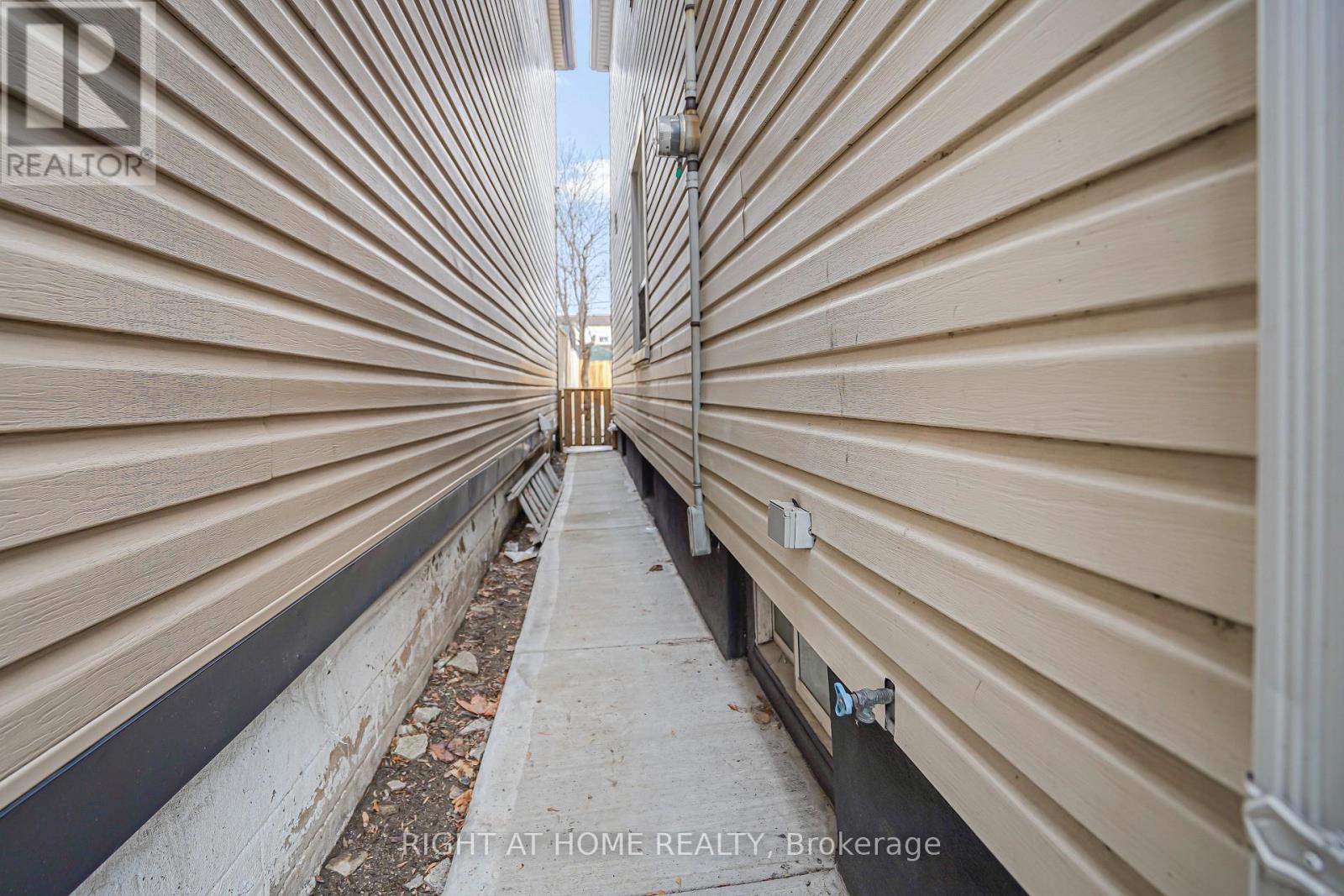 155 Avondale Street, Hamilton, Ontario  L8L 7C1 - Photo 29 - X12807380