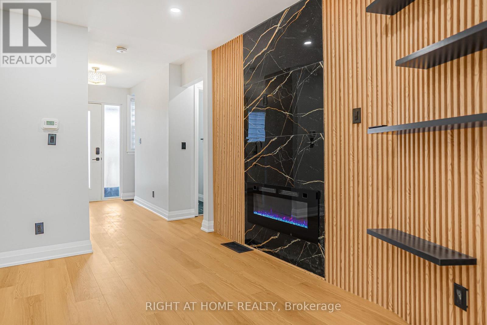 155 Avondale Street, Hamilton, Ontario  L8L 7C1 - Photo 6 - X12807380