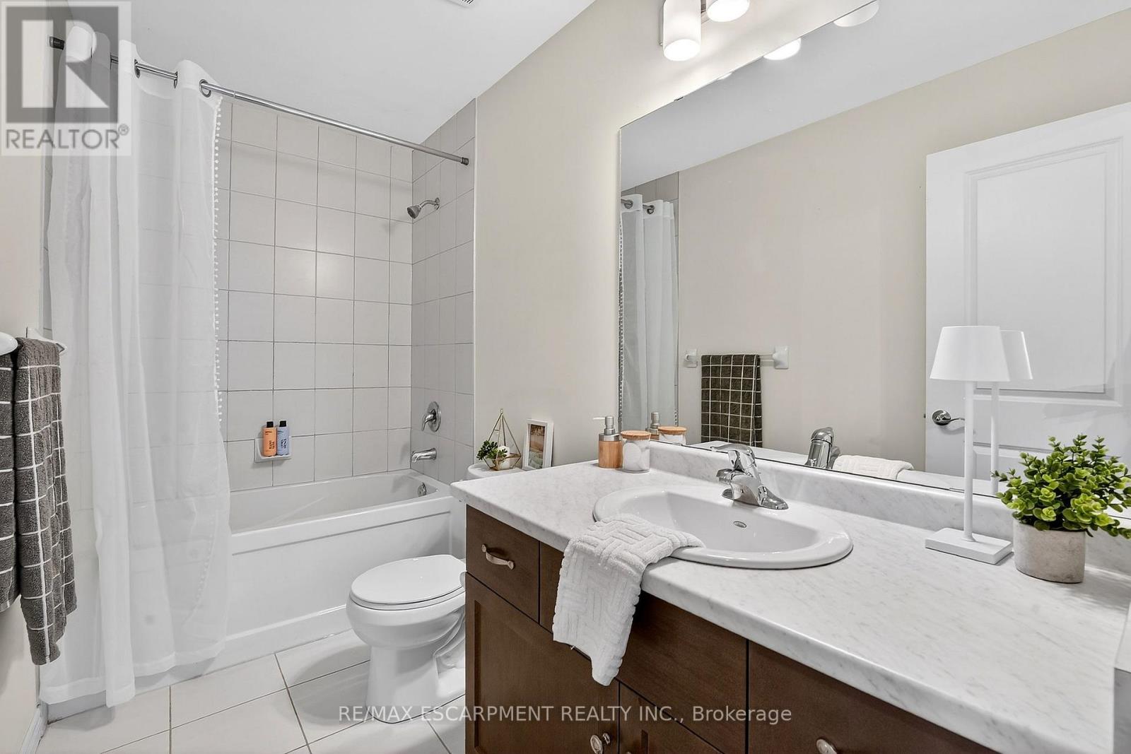 101 Dennis Drive, West Lincoln, Ontario  L0R 2A0 - Photo 27 - X12807386